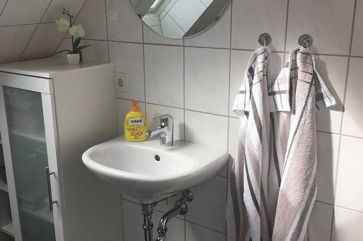 Ferienwohnung für 2 Personen, mit Garten und Terrasse in Großefehn - 4