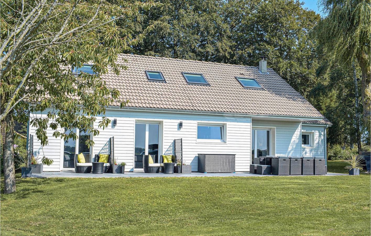 Ruim appartement met voorzieningen in de buurt van Vinnemerville in Saint-Martin-aux-Buneaux, Dieppe en omgeving