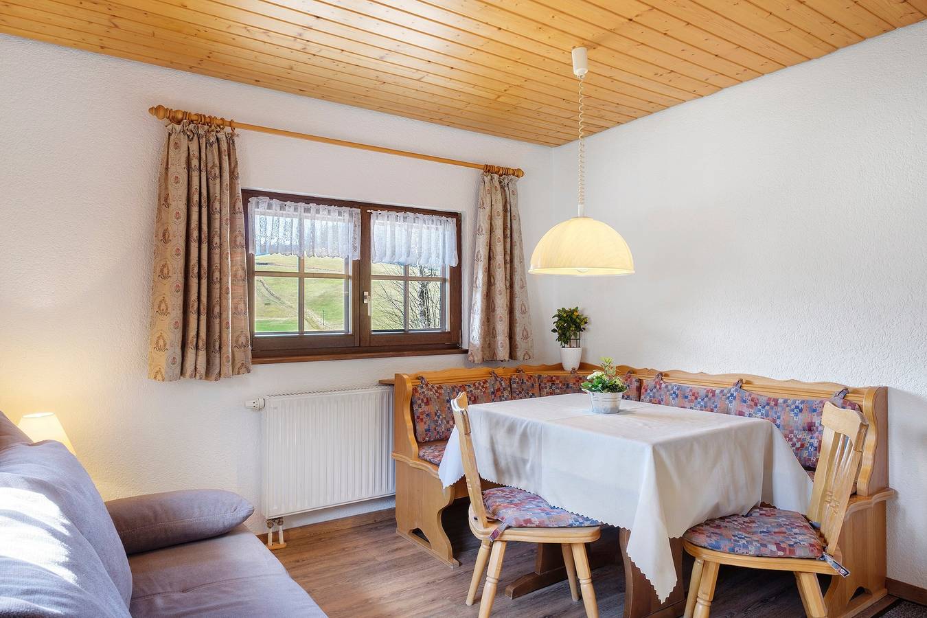 Entire apartment, Apartment Talblick – Cozy Ground Floor Retreat with Playground in Langenordnach (Titisee-Neustadt), Titisee-Neustadt