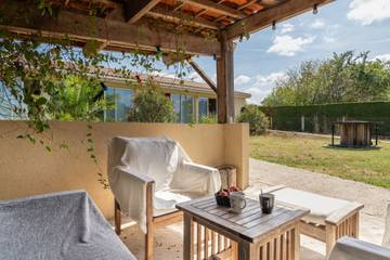Chambre D’hôte pour 2 Personnes dans Saint-Savin (Gironde), Région de Blaye, Photo 3