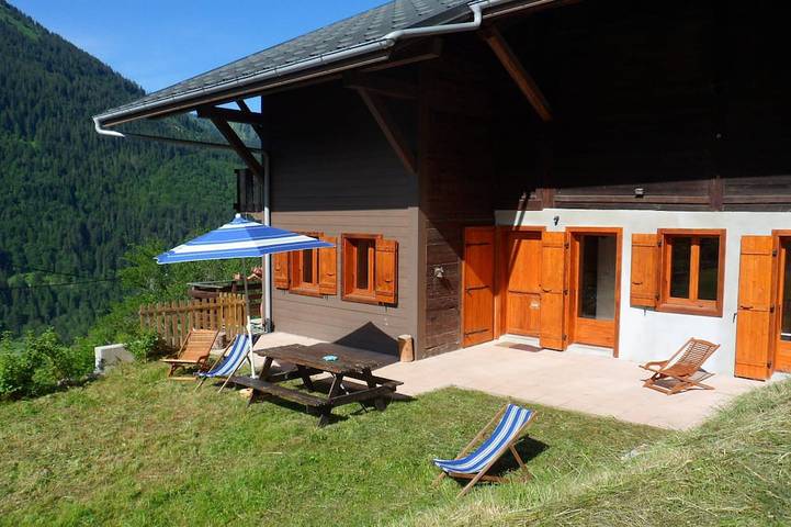 Chalet pour 6 personnes, avec balcon et jardin, animaux acceptés à La Chapelle-d'Abondance