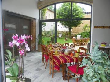 Chambre d’hôte pour 5 personnes, avec jardin ainsi que piscine et terrasse à Lens-Lestang