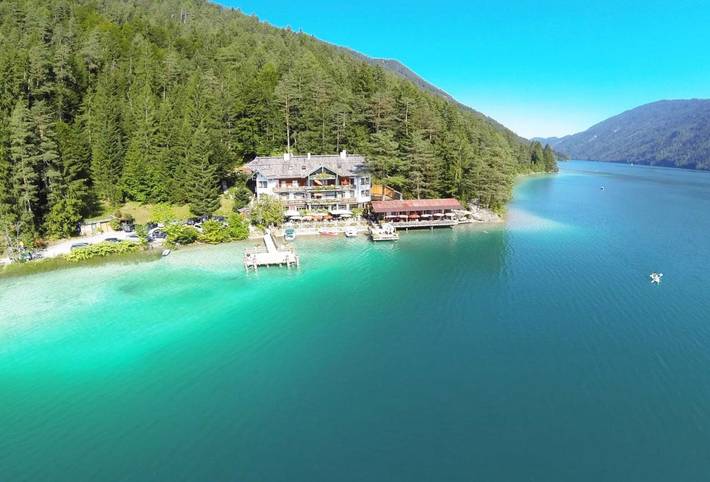 Vakantiewoning voor 2 personen, with Balkon and Terras as well as Tuin and Sauna in Weissensee