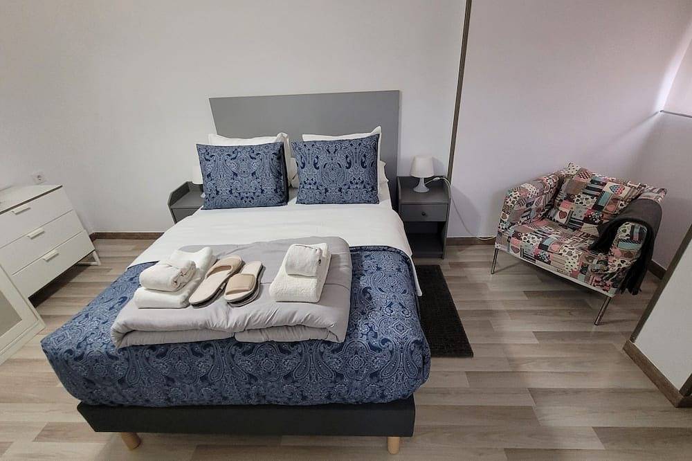Apartamento entero, B.O.D Apartaments Collblanc  Zona Camp Nou in Hospitalet de Llobregat, Barcelonés