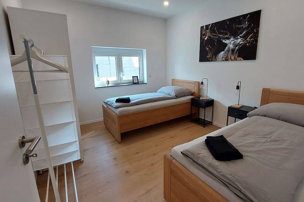 Ganze Wohnung, 3 neue! Ferienwohnungen mit 2 Schlafzimmer und Platz für bis zu 5 Personen in Mörlenbach, Bergstraße