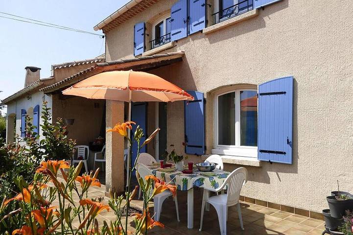 Gîte pour 4 personnes, avec terrasse et jardin à Alès - 3