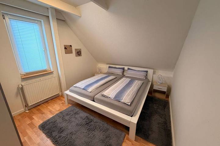 Ganze Wohnung, Ferienwohnung Feldblick Rastede – überdachte Terrasse, Klima, Hunde willkommen in Rastede, Ammerland