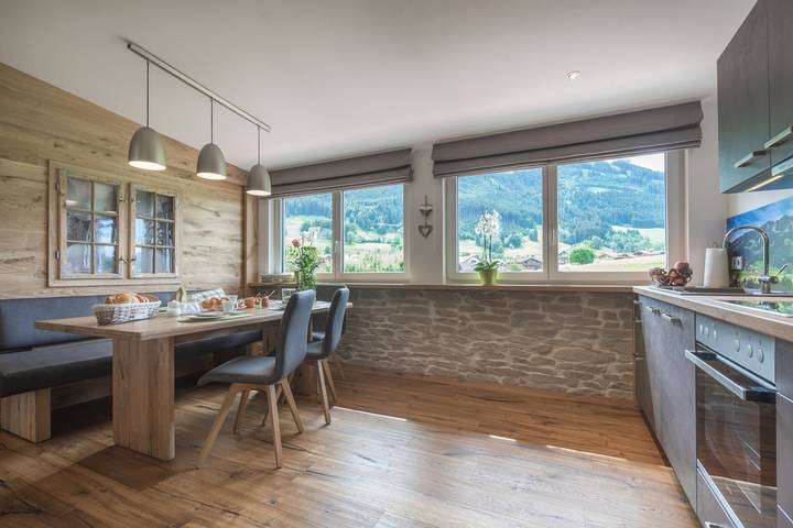 Ferienwohnung für 4 Personen, mit Garten und Ausblick sowie Balkon im Allgäu - 2