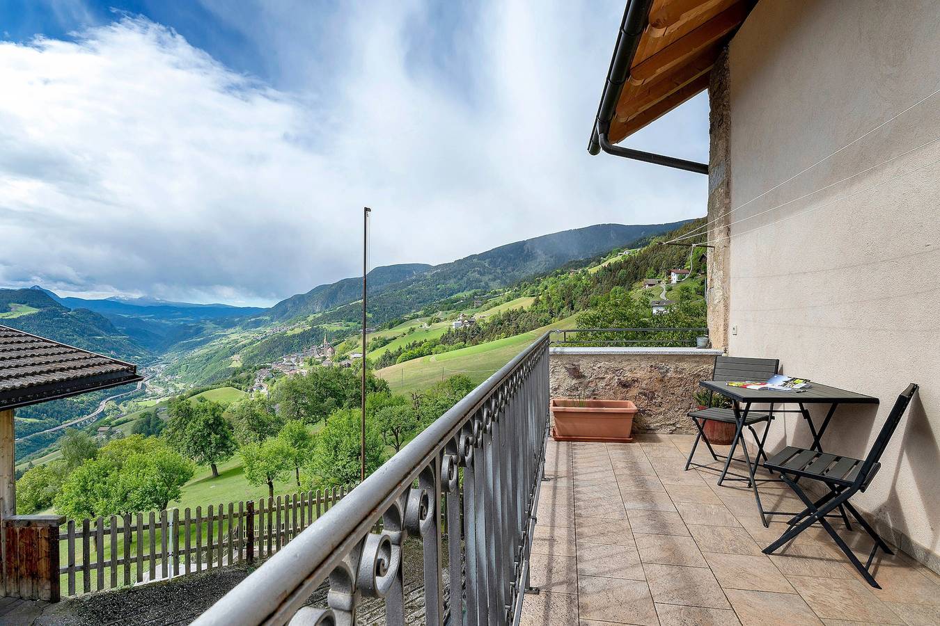 Ganze Wohnung, Ferienwohnung 'Gravetsch' mit Bergblick, Gemeinschaftsgarten und Wi-Fi in Gravetsch, Villanders