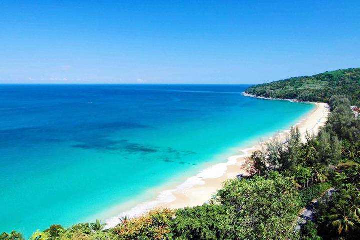 Gîte pour 6 personnes, avec jardin et piscine ainsi que terrasse et jacuzzi dans Nai Thon Beach - 2