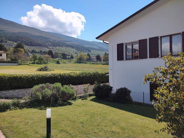 Location de vacances pour 4 personnes, avec vue et jardin à Gualdo Tadino - 3