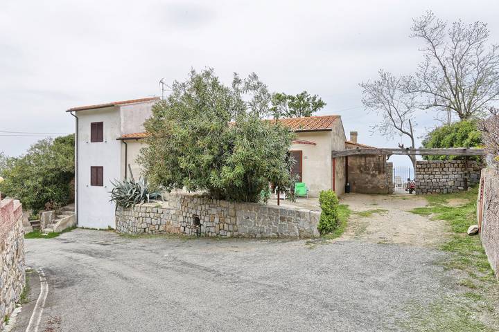 Appartamento intero, Accogliente appartamento di campagna in contesto mozzafiato - Studio La Gorgona in Zanca, Marciana