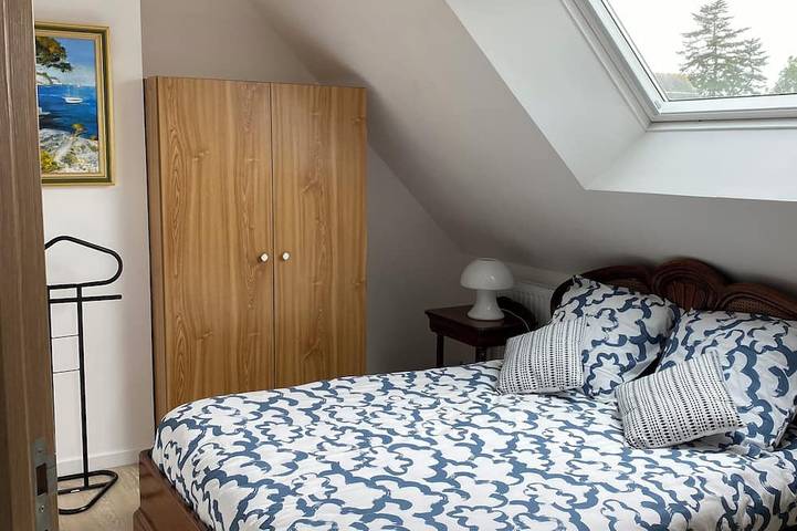 Gîte pour 4 personnes, avec jardin à Dinan - 2