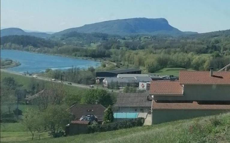 Villa pour 3 personnes, avec vue ainsi que jardin et vue sur le lac en Rhône-Alpes - 4