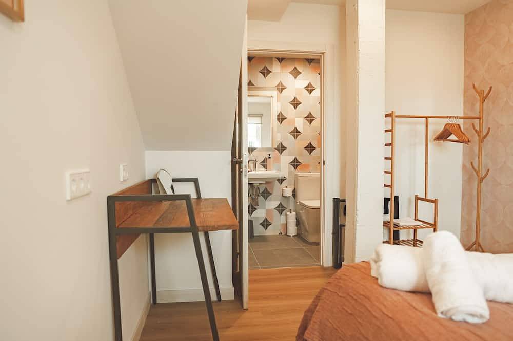 Appartement entier, Kostoenea - Ekilore appartement rural au bord de la mer in Hondarribia, Côte Basque (Espagne)