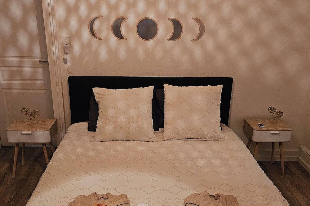 Apartamento entero, A&M Games And Spa in Charleville-Mézières, Ardenas