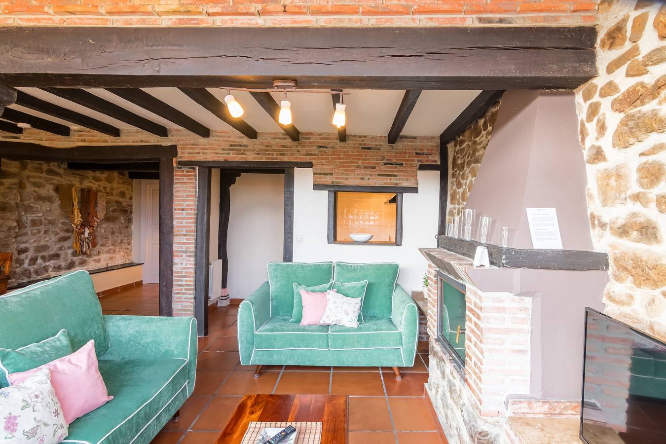 Middenhuis met gedeelde tuin in het hart van Cantabrië, foto 6