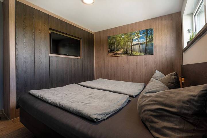 Ferienhaus für 8 Personen, mit Whirlpool und Sauna sowie Garten in Löbnitz - 3