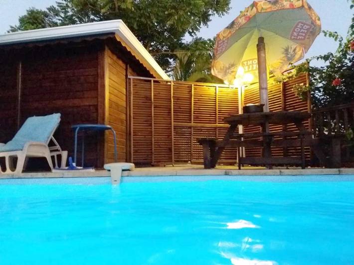 Gîte pour 5 personnes, avec piscine ainsi que jacuzzi et jardin en Martinique - 2