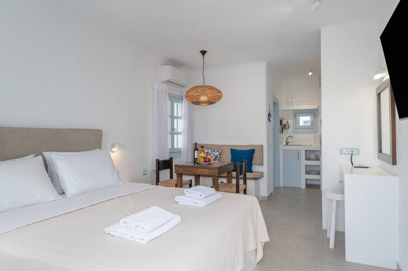 Appartamento intero, Studio da Sogno a Mykonos - Piscina, Spiaggia Privata e Lusso in Mykonos