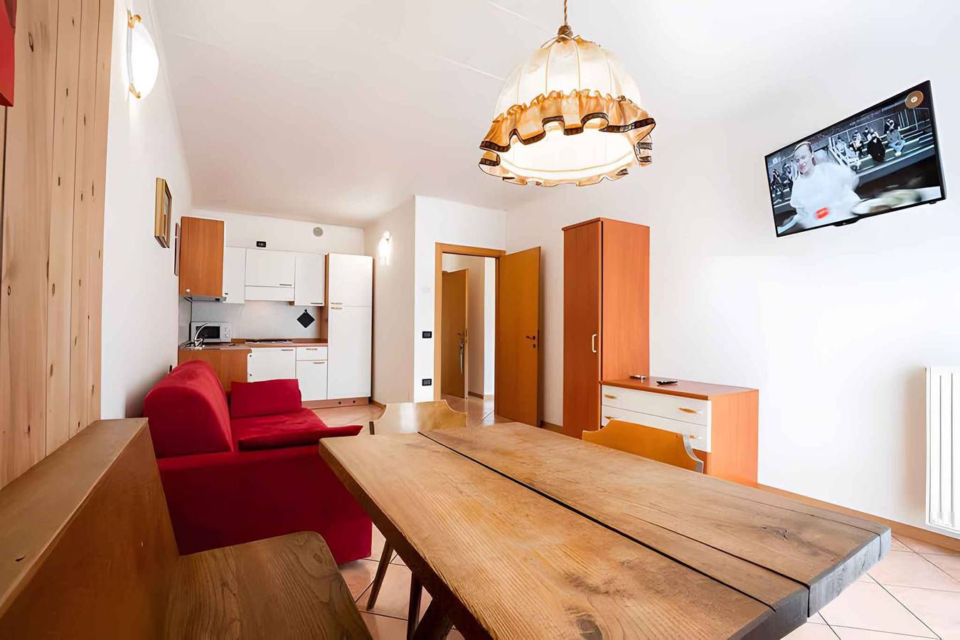 Ganze Ferienwohnung, Ferienwohnung mit Seeblick  in Molina di Ledro, Ledro
