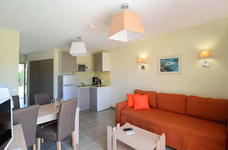 Appartement de vacances pour 6 personnes, avec sauna et piscine