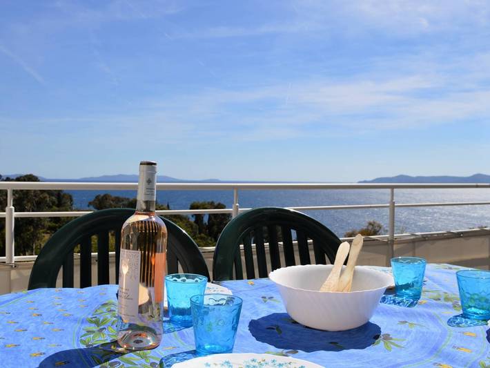 Rustico per 5 persone, con Terrazza e Panorama in Provenza