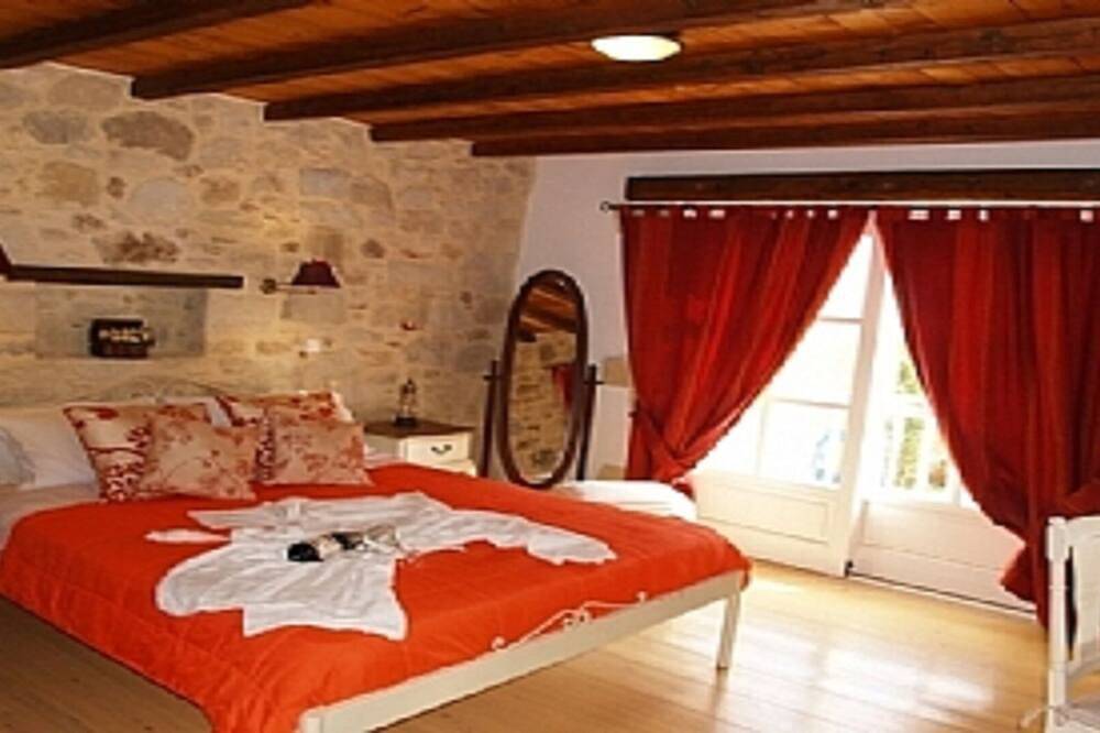 Villa Rhapsody de Rock House (2 habitaciones, capacidad para 4) con piscina privada y jardín in Platanias, Region de Chania