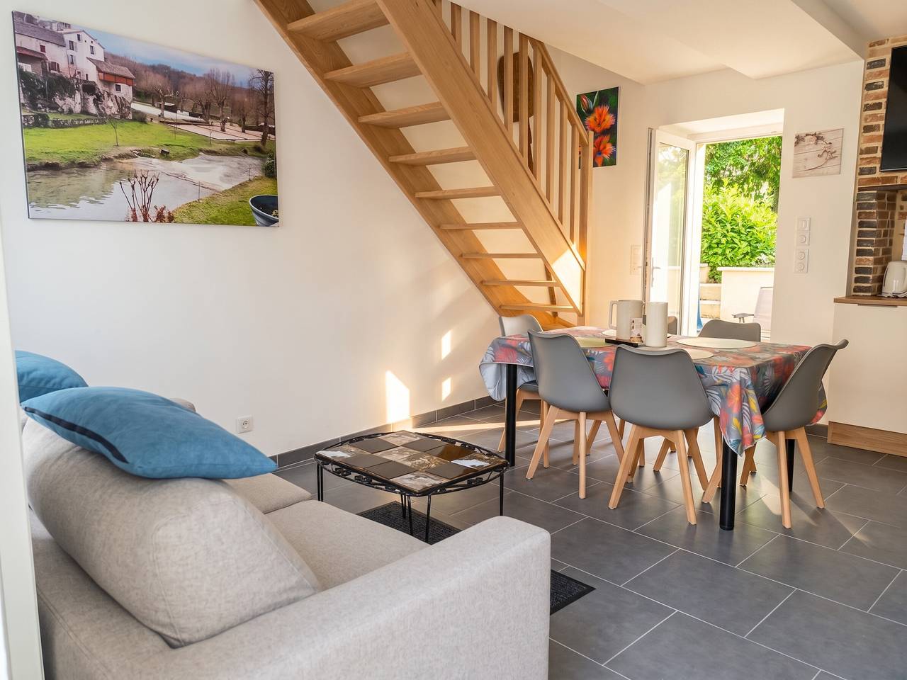 Maison avec Jardin Privé à Bitry, 50 m² in Bitry, Nièvre
