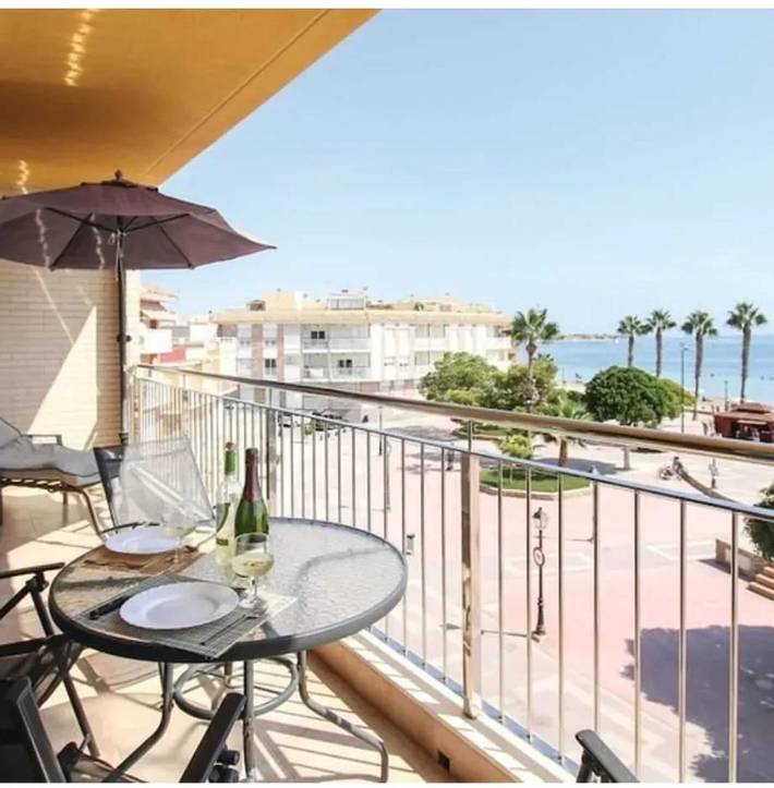 Apartment for 6 people, with terrace, with pets in Los Alcázares