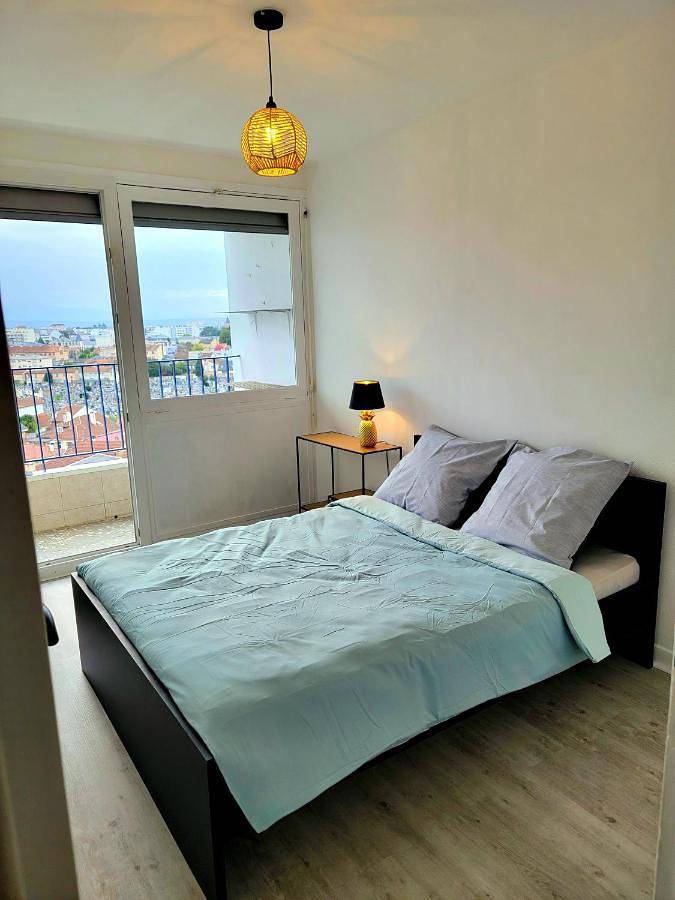 Appartement de vacances entier, Chambre confort dans Appartement Partagé in Tarbes, Hautes-Pyrénées