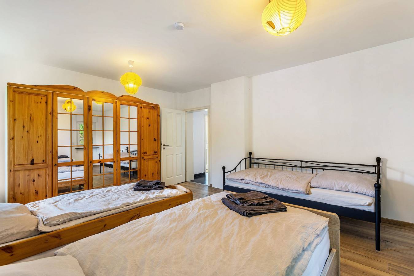 Ganze Wohnung, Apartment „Lenne Wald“ mit Bergblick, privatem Garten und Balkon in Werdohl, Märkischer Kreis