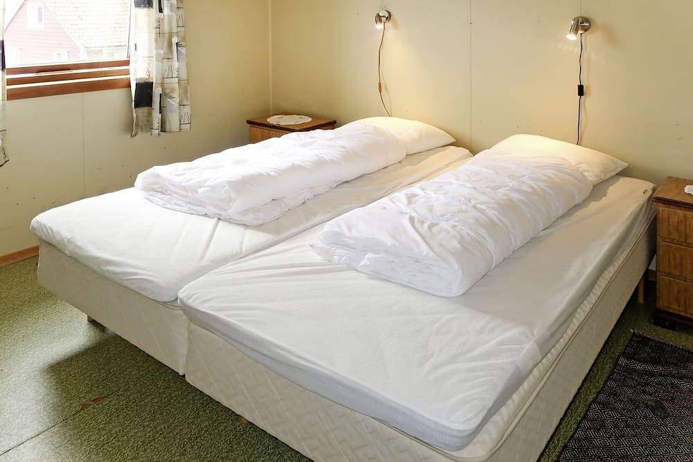 Ganze Wohnung, Mjellhaugen in Naustdal