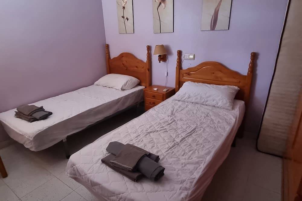 Casa 6 pers, a 700m de la playa en residencial con piscina in Playa Moncayo, Guardamar del Segura