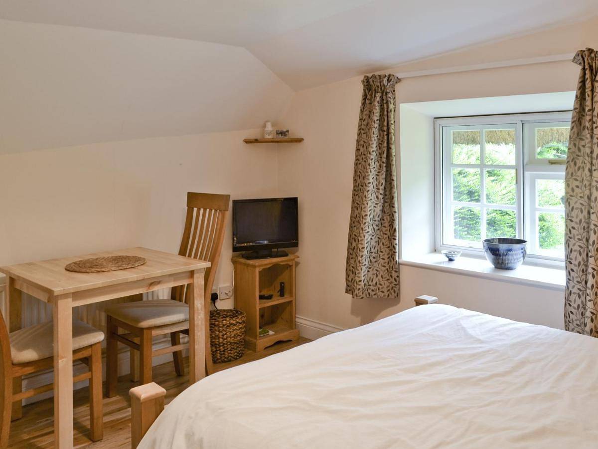 One-Bedroom Holiday Home in Fordingbridge, Hampshire