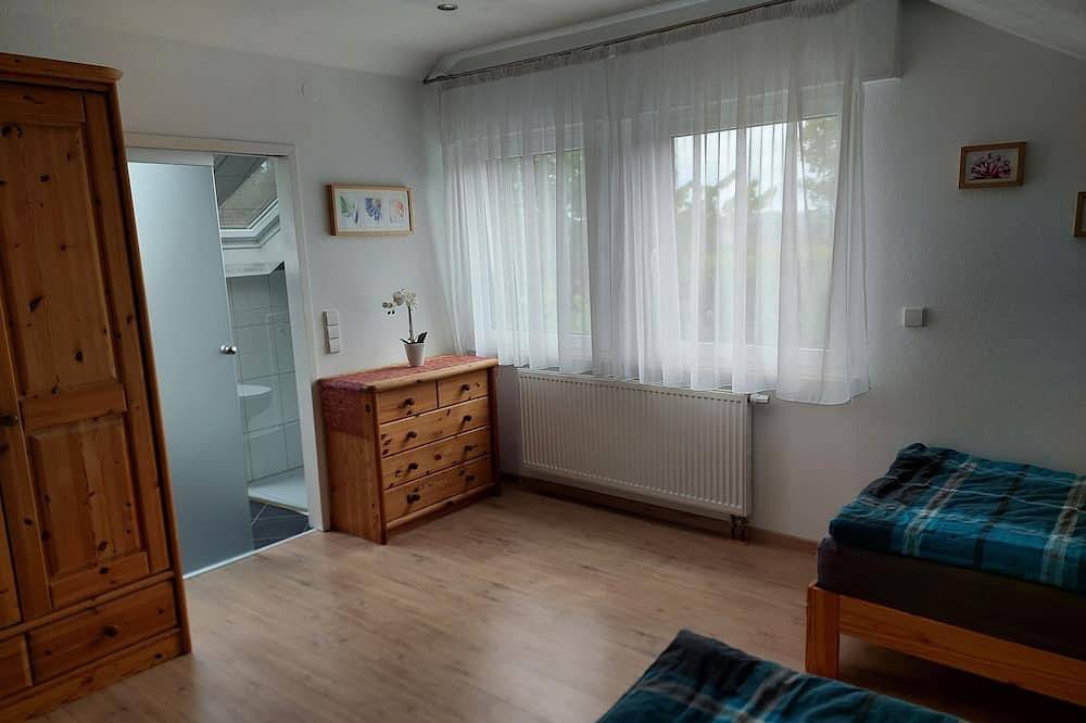 Ganze Wohnung, Ferienwohnung Steinenberg in Nürtingen, Landkreis Esslingen