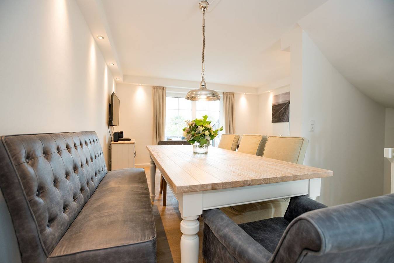 Modernes Ferienhaus mit eigener Sauna, Whirlbadewanne und Terrasse in Tinnum, Sylt (Gemeinde)