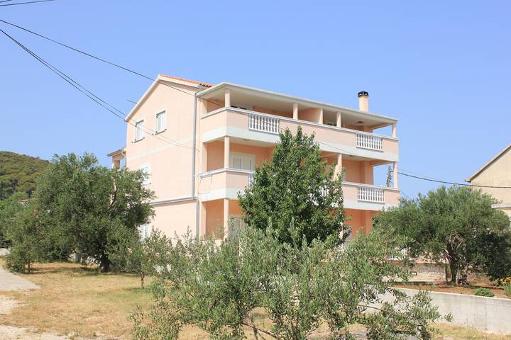 Ganze Wohnung, 1-Zimmer-Ferienwohnung mit Terrasse und Meerblick Kraj, Pasman -b in Kraj, Pasman