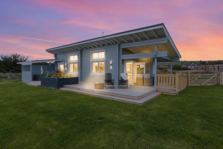 Cottage for 2 people, with Hot tub and Garden in Braunton
