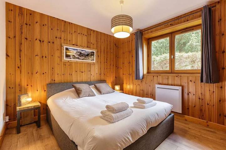 Chalet 4Br Garden | Nature | Views | BBQ | Stove in Chamonix-Mont-Blanc, Bonneville region