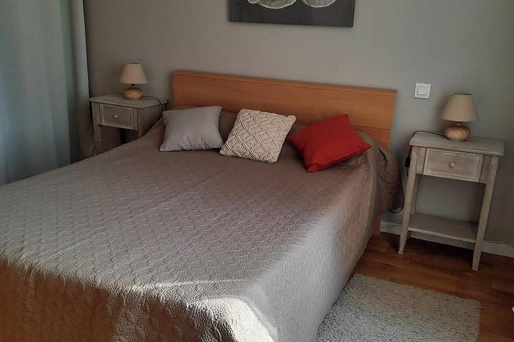 Gîte pour 4 personnes, avec jardin à Montpezat-de-Quercy - 2