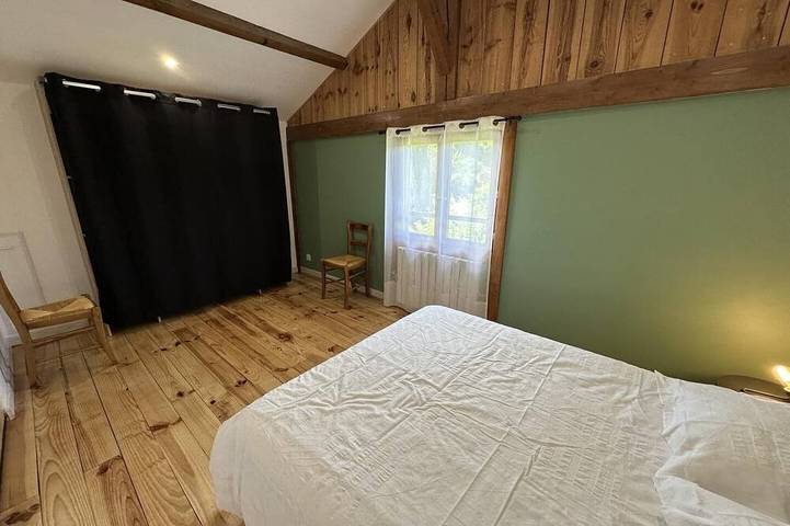 Location de vacances pour 2 personnes, avec jardin et piscine à Benquet - 4