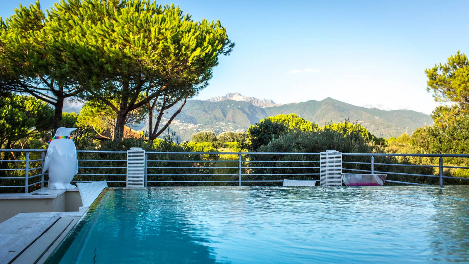 Villa Ferrari in Massa (Italie), Riviera Italienne