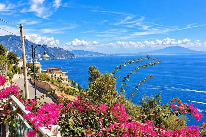 Entire Villa Grace Amalfi with Jacuzzi & stunning sea view – sleeps up to 14–20 in Tovere, Amalfi