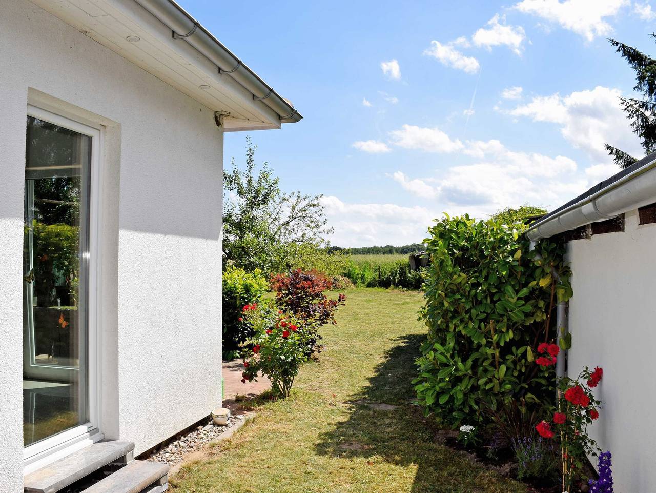 Ganze Ferienwohnung, ***Ferienhaus Naturidyll mit großem Garten*** in Sundhagen, Stralsund Umland