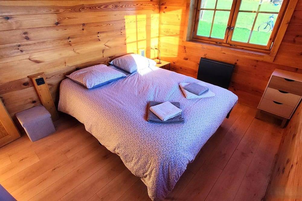 Le Chalet De La Presle in Mazerny, Ardennes