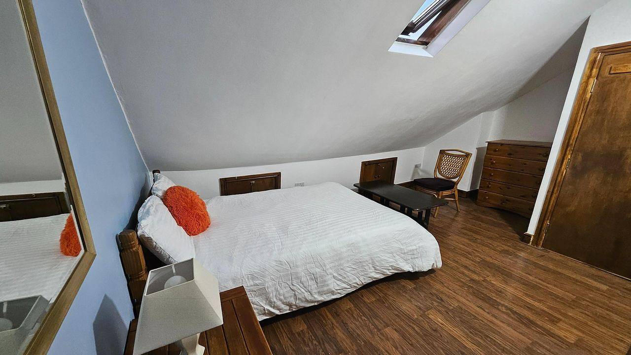 Appartement de vacances entier, Ferienwohnung für 2 Personen (11 m²) in Slough in Slough, Berkshire