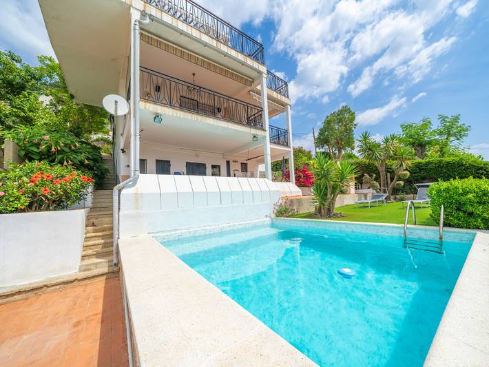 Chalet para 5 personas, con balcón y jardín en Maresme - 3