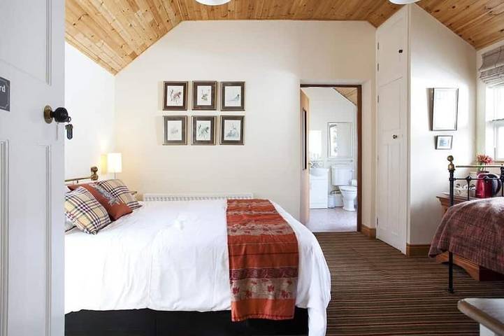 B&b for 3 people, with garden and hot tub in Northern Ireland