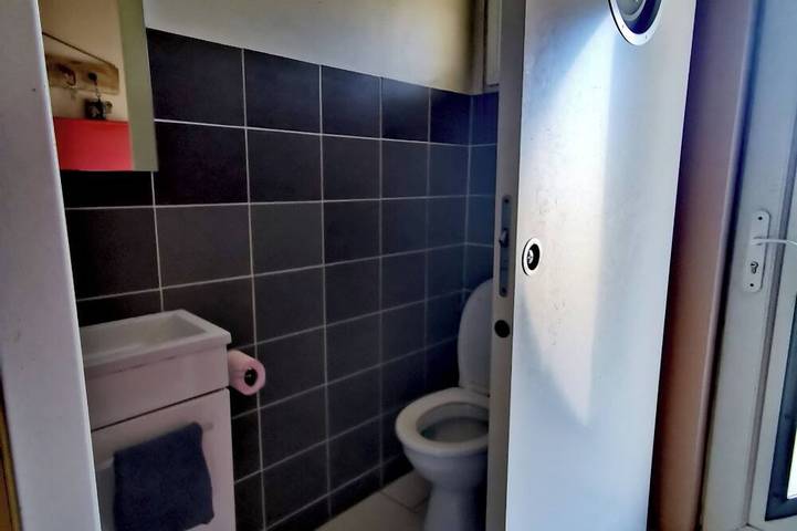 Chambre privée au pied des cevennes in Lodève, Région de Lodève